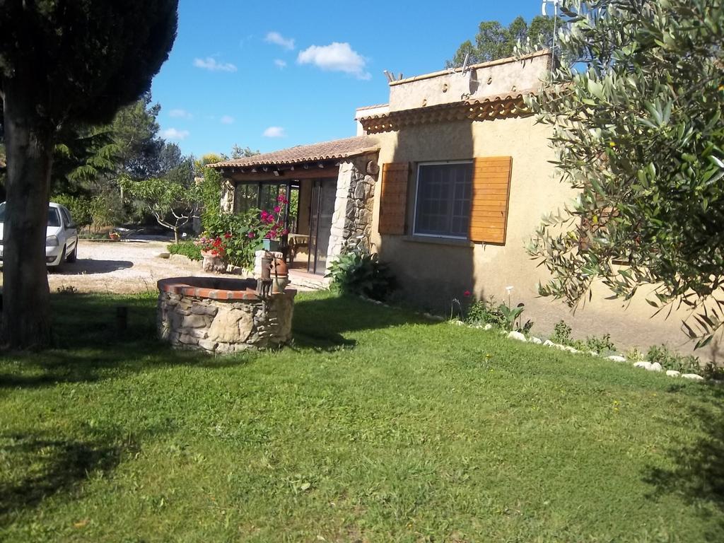 B&B Le Petit Frigouye Rochefort-du-Gard Εξωτερικό φωτογραφία
