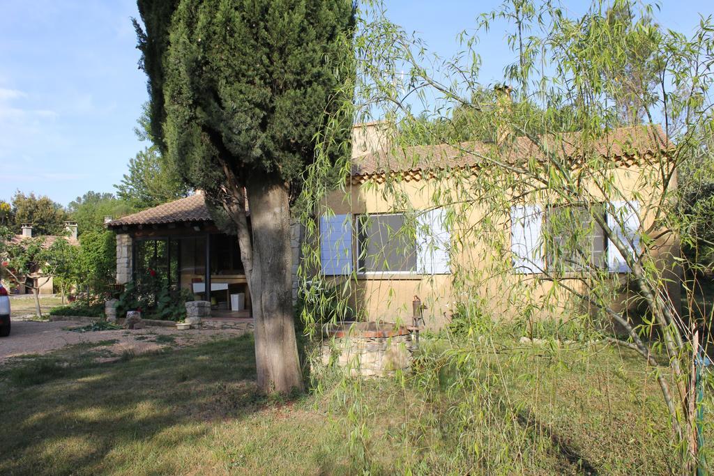 B&B Le Petit Frigouye Rochefort-du-Gard Εξωτερικό φωτογραφία
