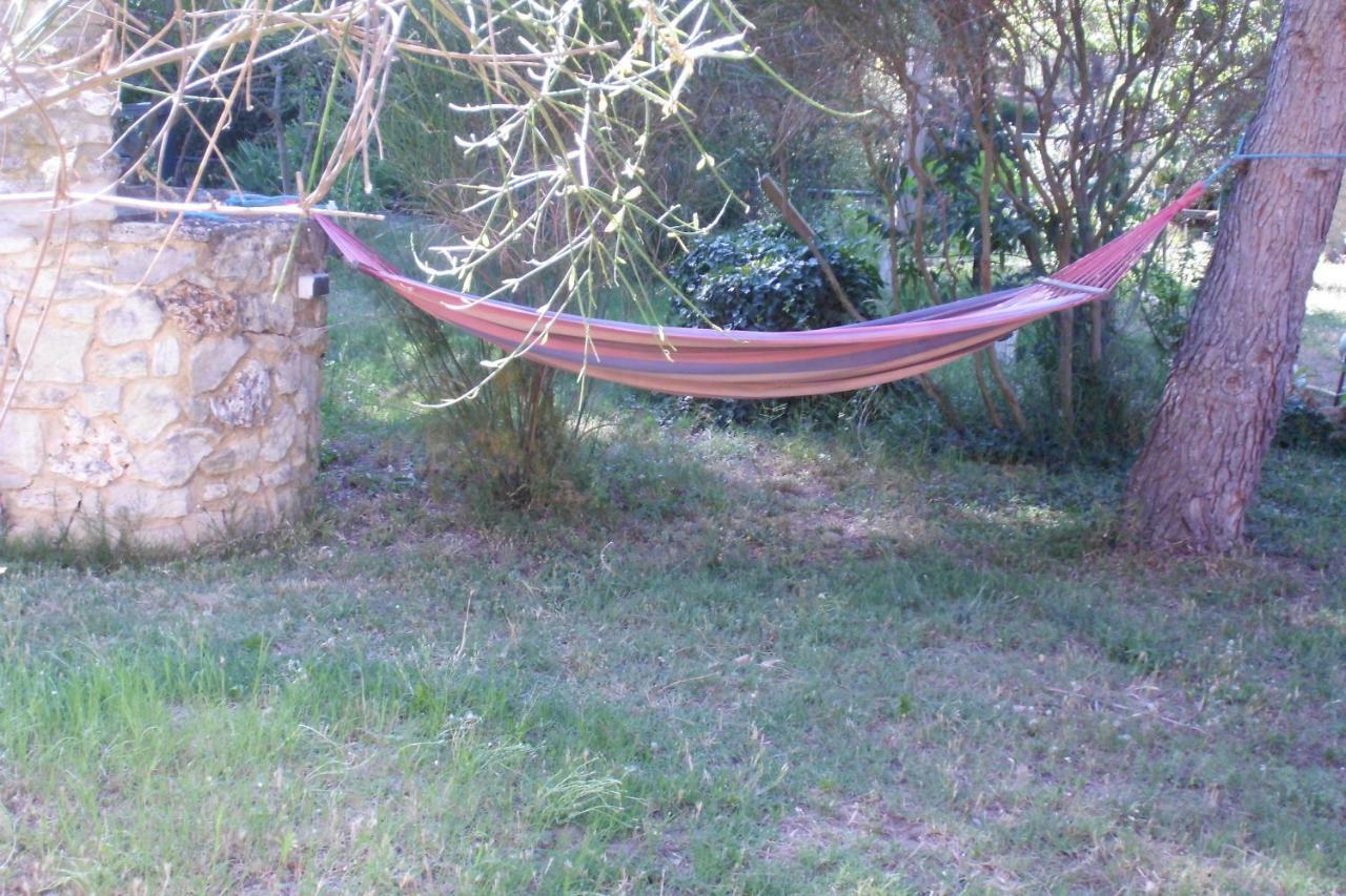 B&B Le Petit Frigouye Rochefort-du-Gard Εξωτερικό φωτογραφία